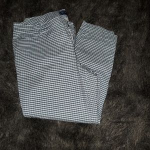 Old Navy mid-rise pixie pants